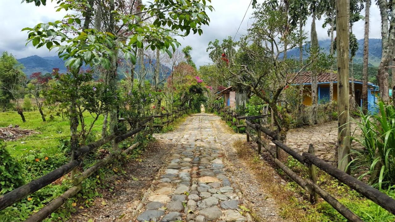 Jardin Es Tuyo Hotel Kültér fotó